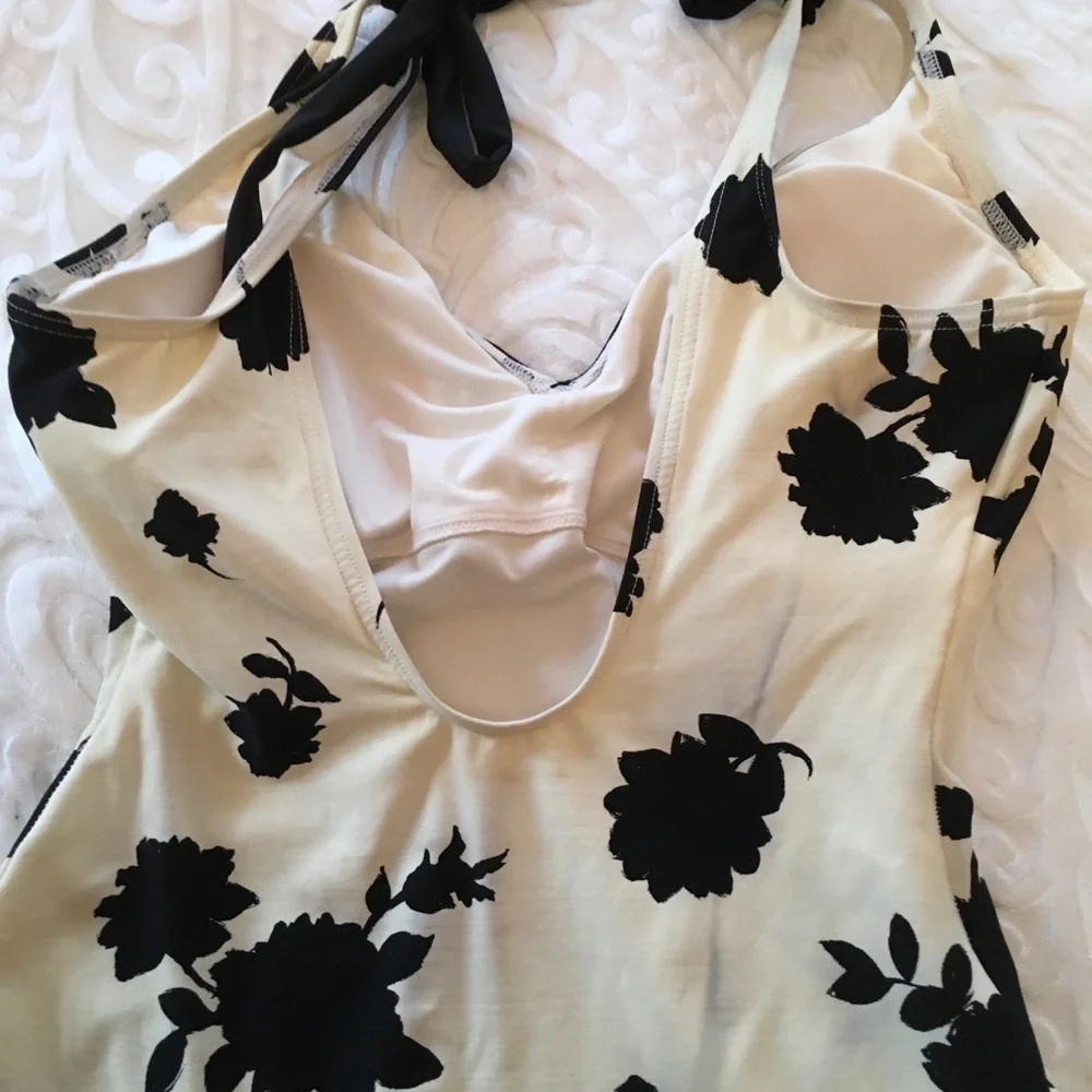 Kate Spade Cream One-Piece Swimsuit with Black Floral Print - Picture 10 of 12